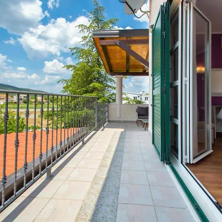 Holiday home Holiday Home Anka By Interhome *