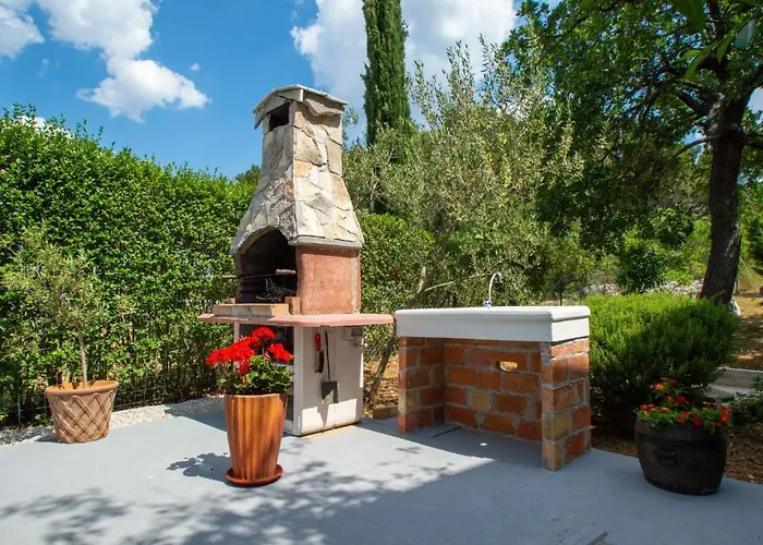 בית נופש Anka By Interhome