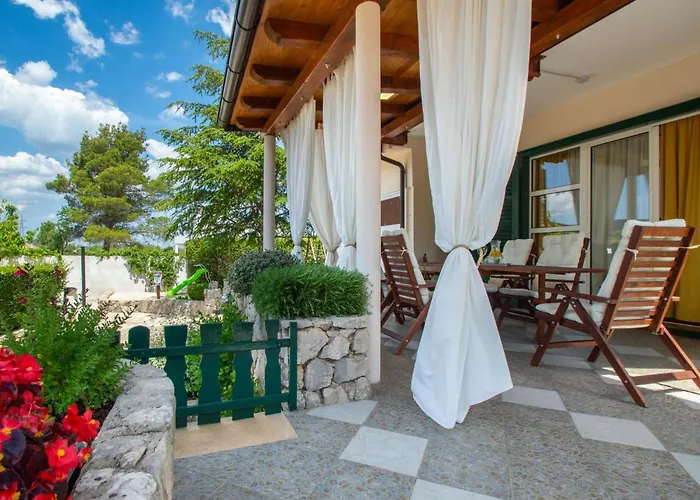 בית נופש Anka By Interhome *